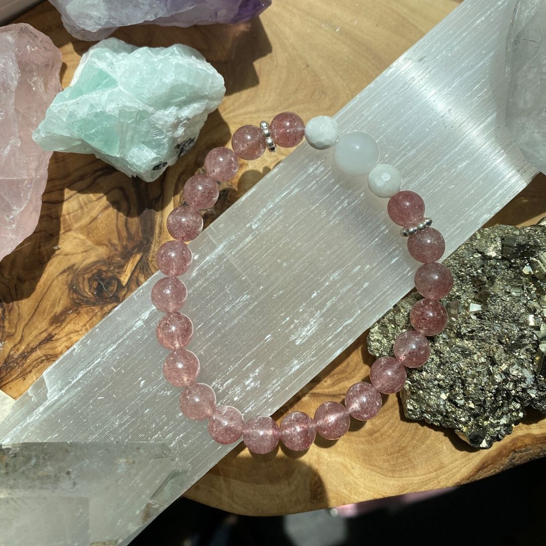 IOLITE Crystal Bracelet - Chip Beads - Beaded Bracelet, Handmade Jewelry,  Healing Crystal Bracelet, E0772 | Crystal healing bracelets, Healing crystal  jewelry, Chip beads